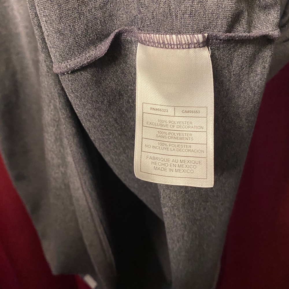 Nike-Grey Polyester‎ Dri-Fit - Picture 5 of 7